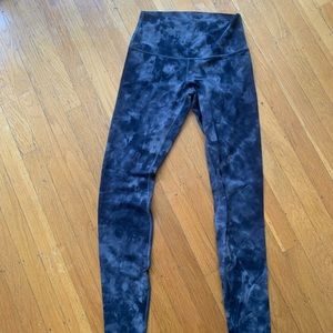 Lululemon align high-rise pant, size 6